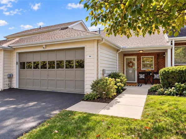 104 Boxwood Ct, Canonsburg, PA 15317