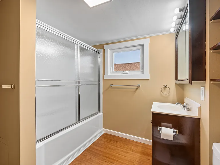 15 Jefferson St #2 — Photo 7