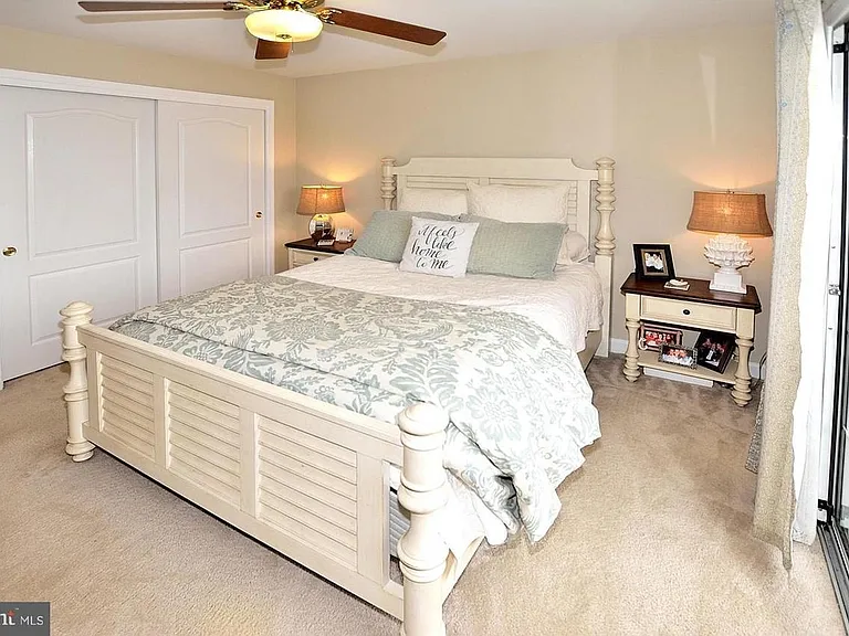 6940 Fairfax Dr #304 — Photo 13