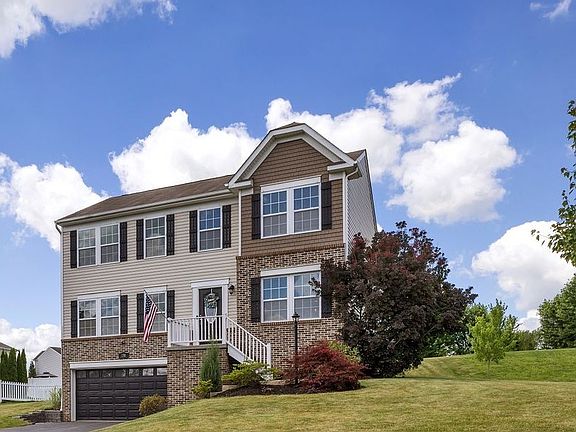 2nd image of 130 Naughton Cir