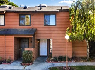 26550 Sunvale Ct #16, Hayward, CA 94544