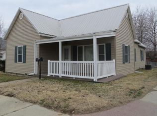 1004 E Jackson St, Mexico, MO 65265