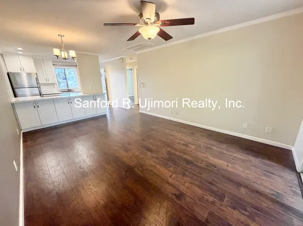 94-820 Lumiauau St APT F201, Waipahu, HI 96797