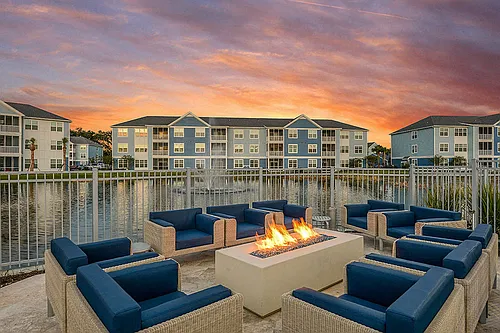 Blue Heron Living Apartment Homes Photo 1