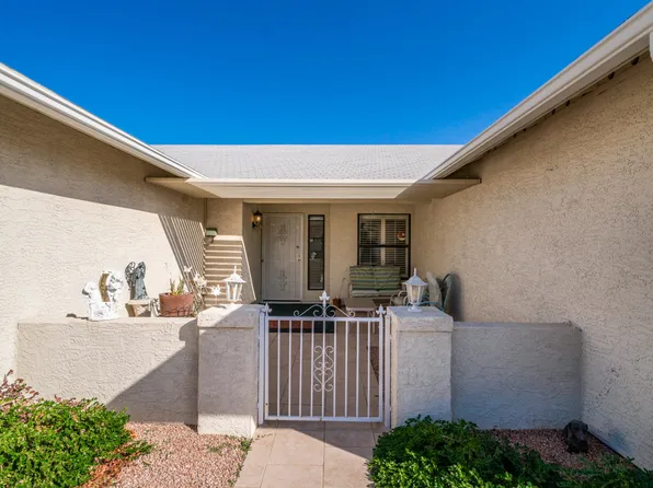 831 S 76th Pl, Mesa, AZ 85208
