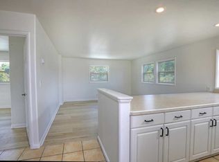 414 W Victoria St #C, Santa Barbara, CA 93101
