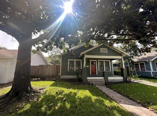 4621 Michaux St, Houston, TX 77009