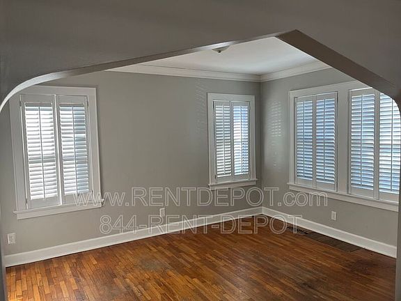 2nd image of 106 S Weinbach Ave