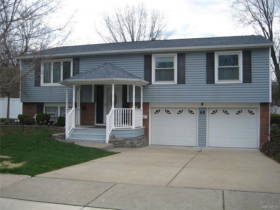 1st image of 95 Theresa Ct