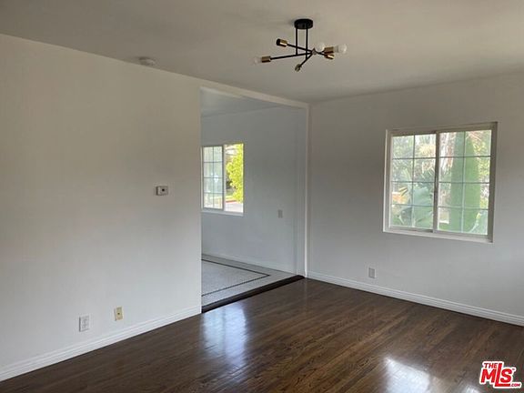 2nd image of 3360 1/2 Glenhurst Ave