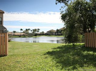 1660 NW 107th Ter, Plantation, FL 33322
