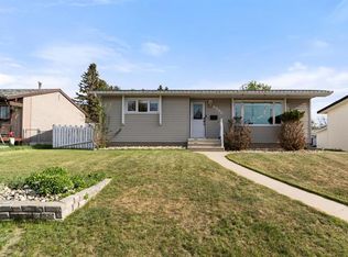 6306 S 44a Ave, Camrose, AB T4V0B4