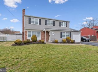 1314 Salem Rd, Burlington, NJ 08016