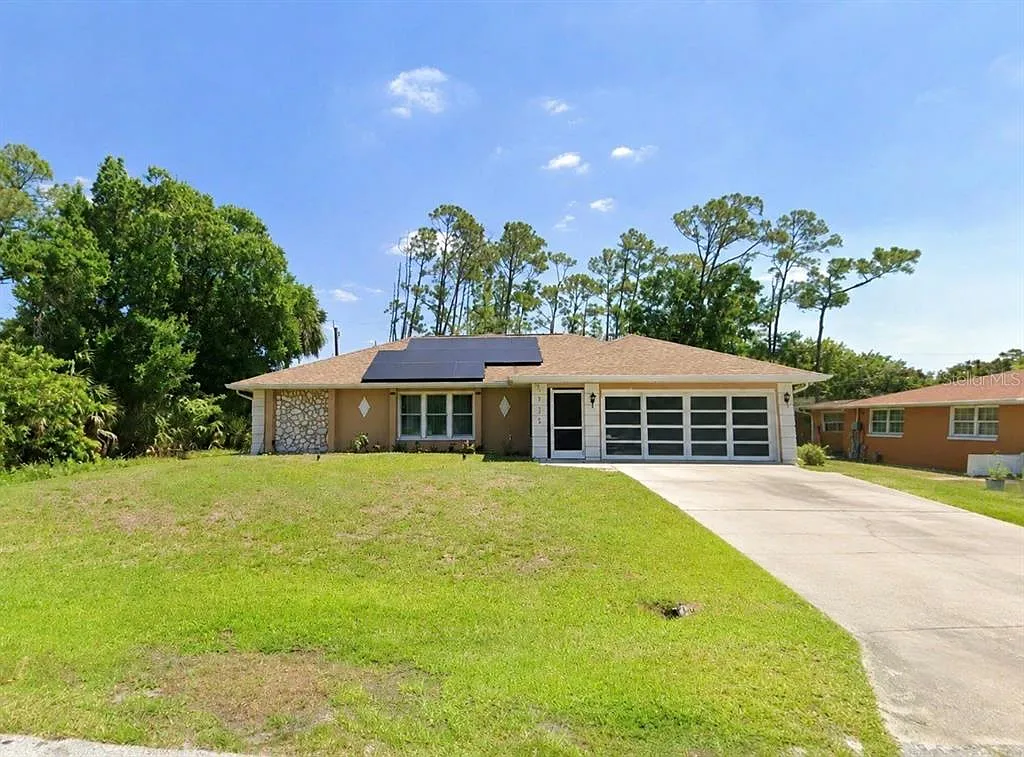 3 bed, 2.0 bath, 1698 sqft, $1,699 — Photo 1