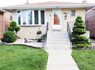 6025 W 63rd Pl, Chicago, IL