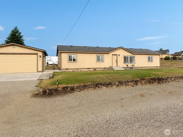 416 N Warren St, Waterville, WA 98858