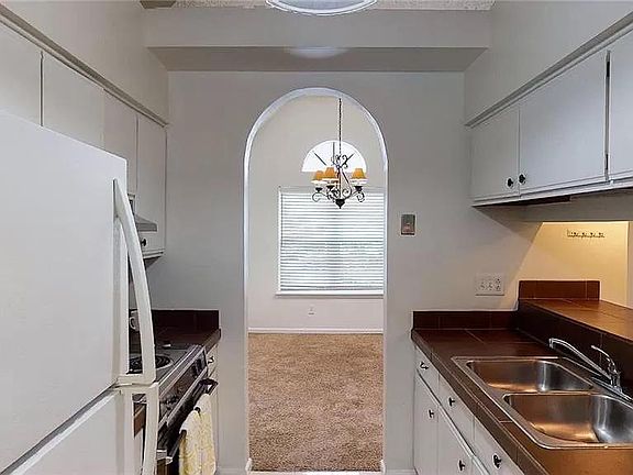 3rd image of 3547 Brigita Ct