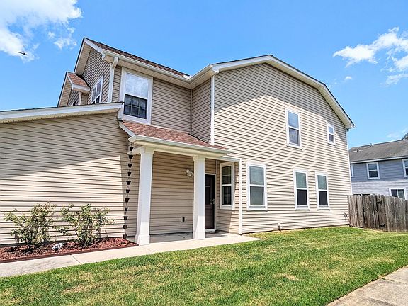 3rd image of 8822 Kellum Dr