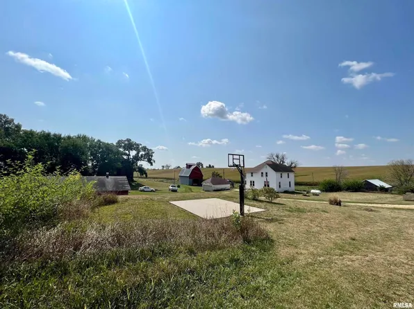 1928 180th St, Lowden, IA 52255