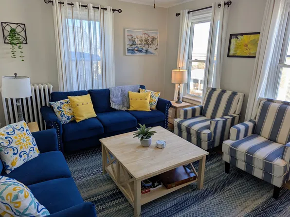 41 Webster St #41, Newport, RI 02840