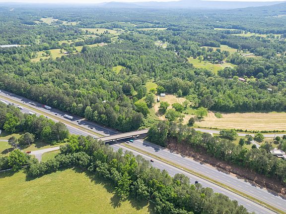 5th image of 451 Lindsay Springs Rd