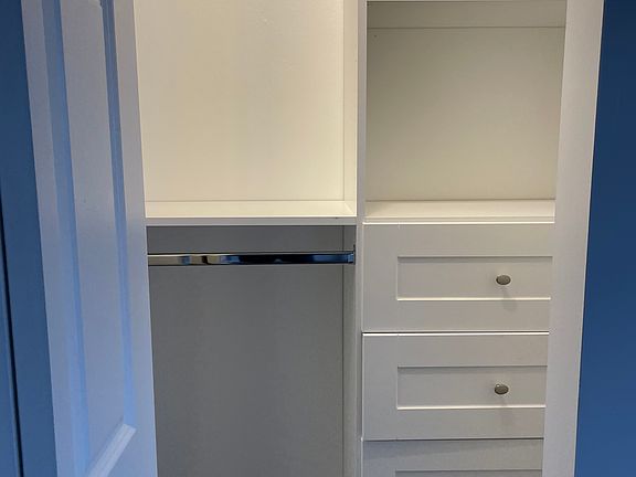 4th image of 1340 W Pratt Blvd APT 1A