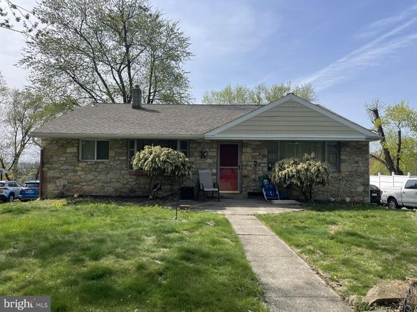 2304 Alsace Rd, Reading, PA 19604