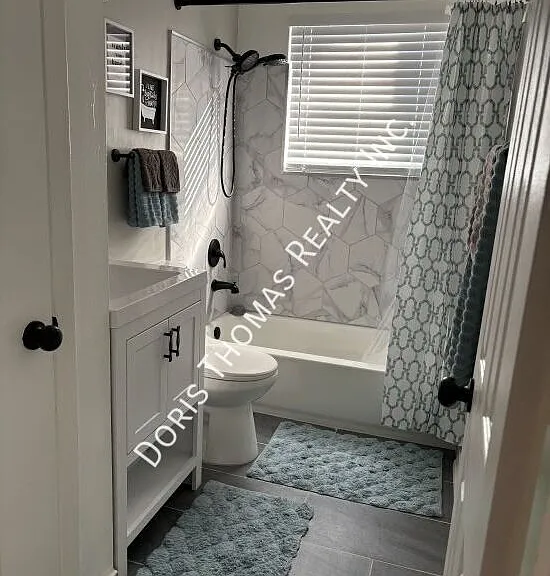 5350 Laroche Ave #3 — Photo 8