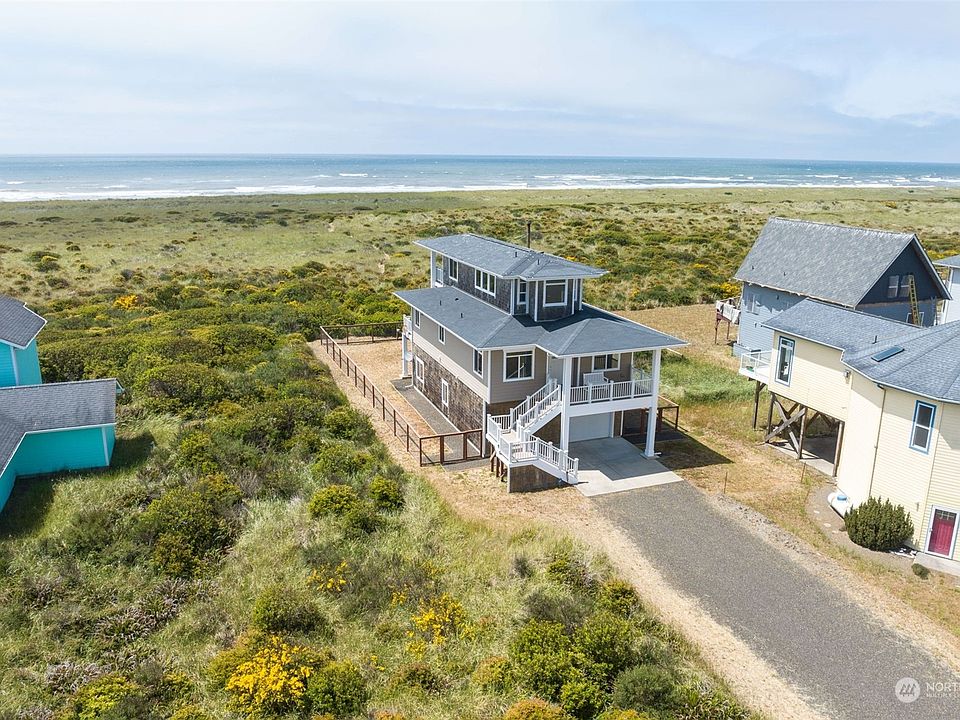 1123 Ocean Shores Boulevard SW, Ocean Shores, WA 98569 Zillow