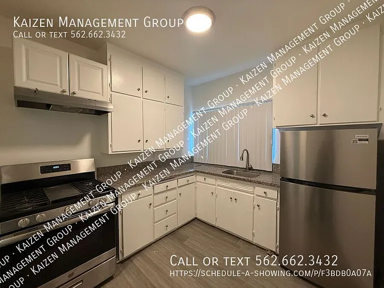 1634 Pine Ave #E — Photo 6