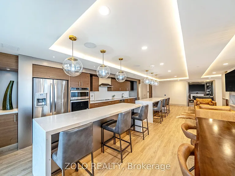 1050 Main St E #618 — Photo 41