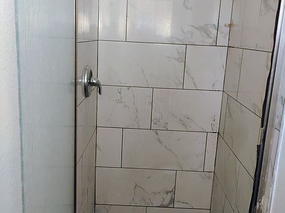 3rd image of 4306 N Emerson Ave #101
