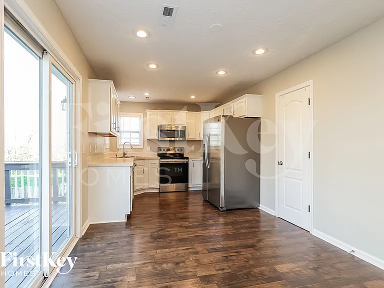 2792 Ridgepole Dr — Photo 5