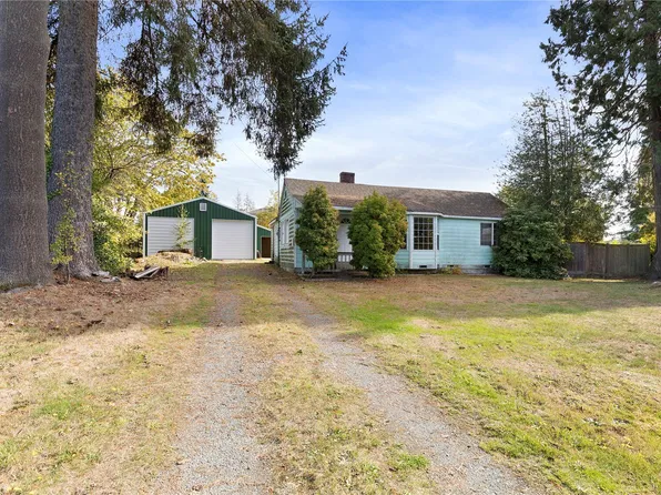 17417 Spruce Way, Lynnwood, WA 98037