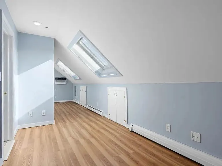 5 Elm St #3 — Photo 1