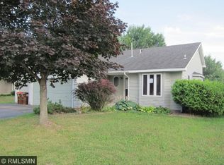 4609 Heather Way N, Oakdale, MN 55128