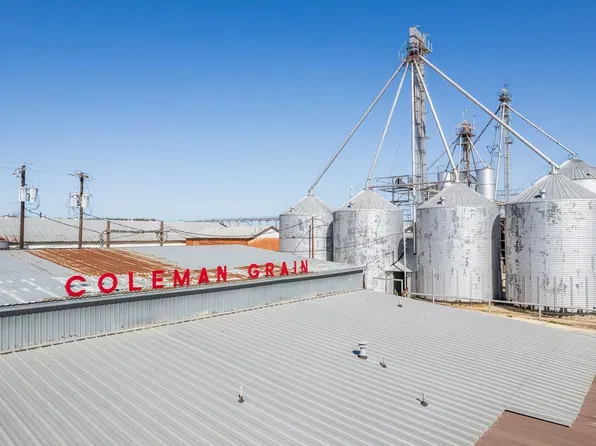 716 Brush St, Coleman, TX 76834