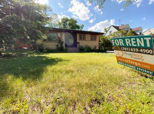 1430 12th St N, Fargo, ND 58102