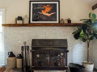 2 Locust St, Chatham, NY 12037