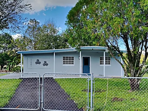 11501 Bacon St Photo 1