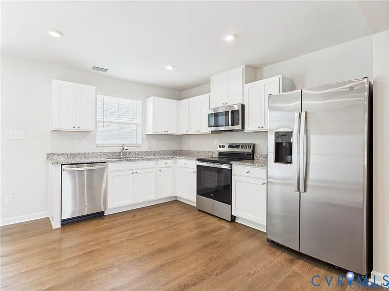 5409 Canterbury Ridge Way — Photo 5