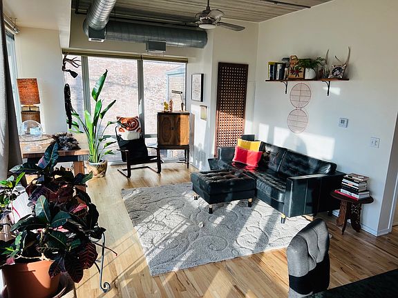 4th image of 1430 S Michigan Ave APT 309