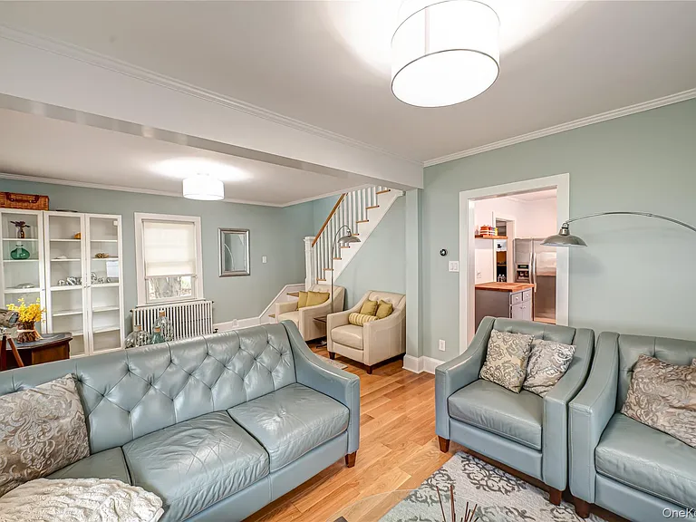 53 Waterside Ave — Photo 8