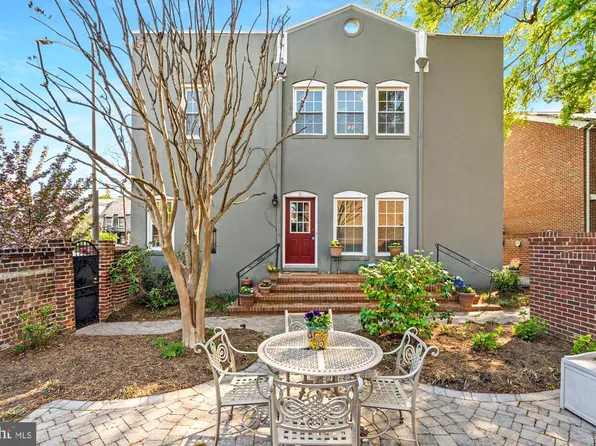 539 S Columbus St, Alexandria, VA 22314