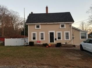55 Bunker St, Farmington, NH 03835