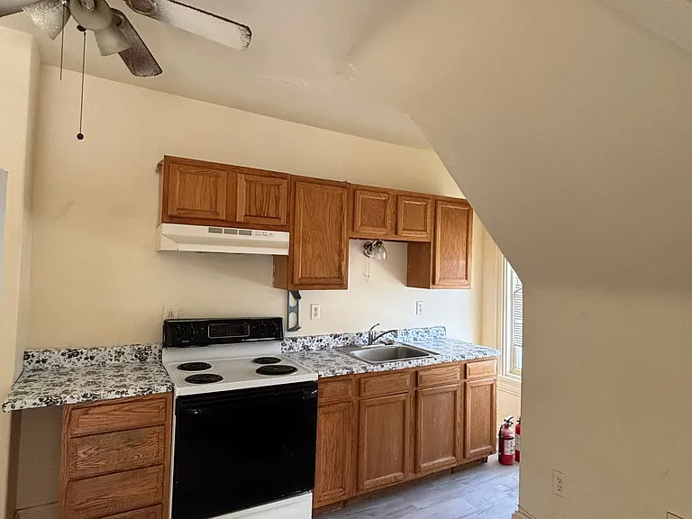 524 E Lincoln Hwy #3F — Photo 7