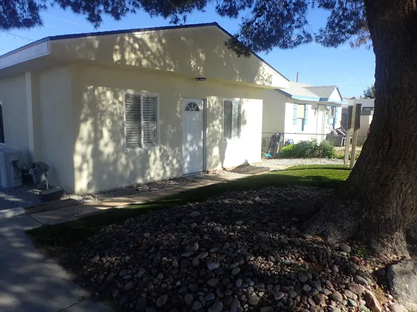 332 W Ridgecrest Blvd, Ridgecrest, CA 93555