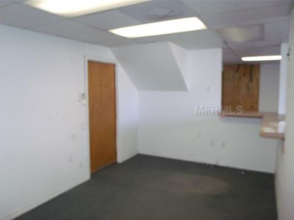 4th image of 2390 E International Speedway Blvd