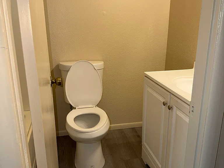 7126 N 19th Ave #218 — Photo 13