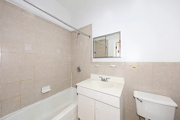 Rented by Corcoran | media 17